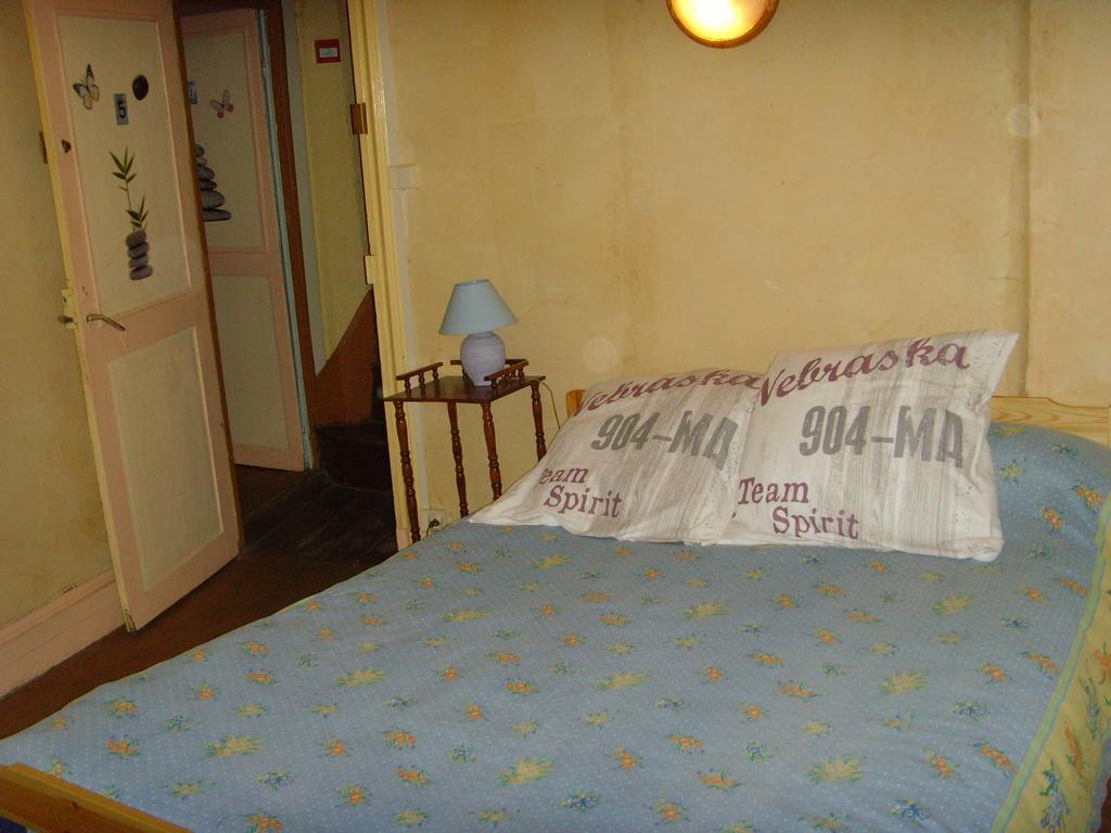 Le Bravard Jumeaux Extérieur photo