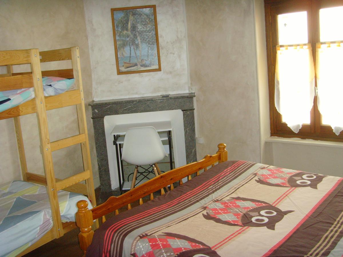 Le Bravard Jumeaux Extérieur photo